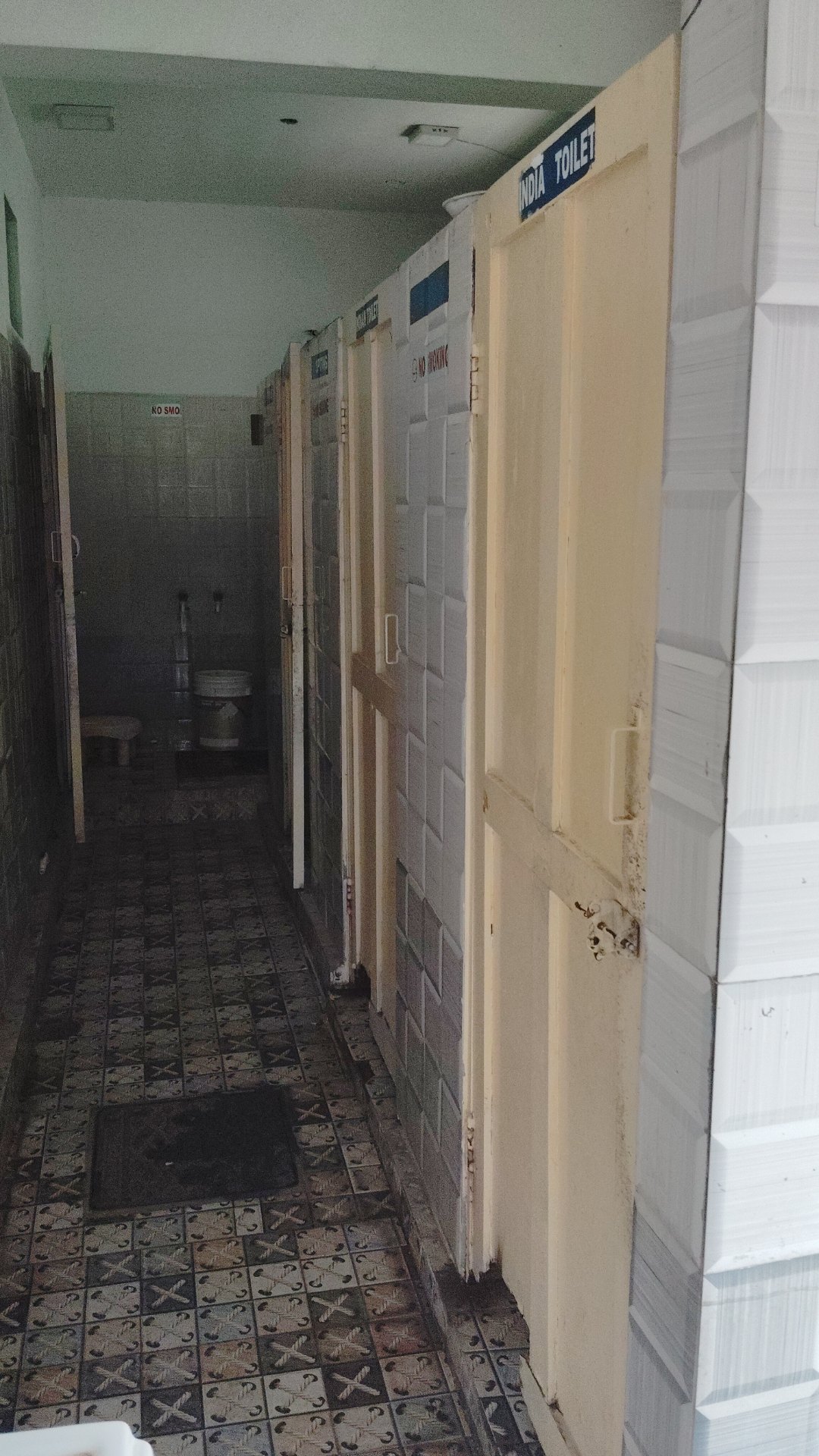 Washrooms / Sanitation