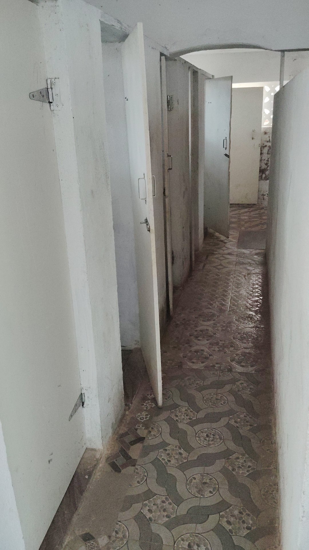 Washrooms / Sanitation